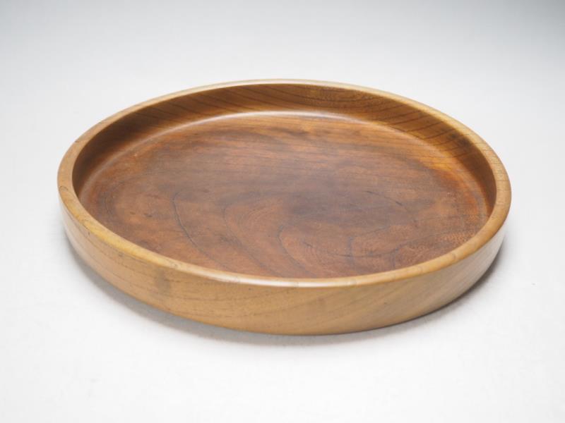  TD05349 木製 刳り貫き 丸盆 直30cm 検 茶道具 煎茶道具 木工芸 木製 刳貫 煎茶盆 茶盆 給仕盆 配膳盆 一尺盆 盆 トレー p03ⅱ(盆)｜売買されたオークション情報、yahooの商品情報をアーカイブ公開 盆