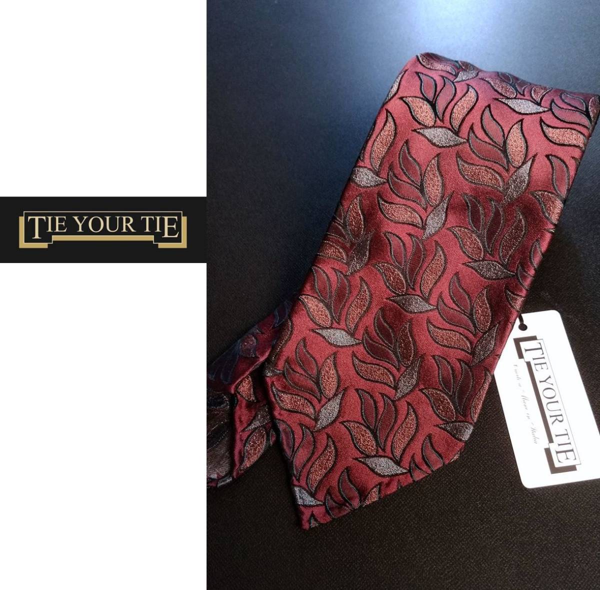 美品 TIE YOUR TIE ジャガード 小紋柄 セッテピエゲ ネクタイ 紺