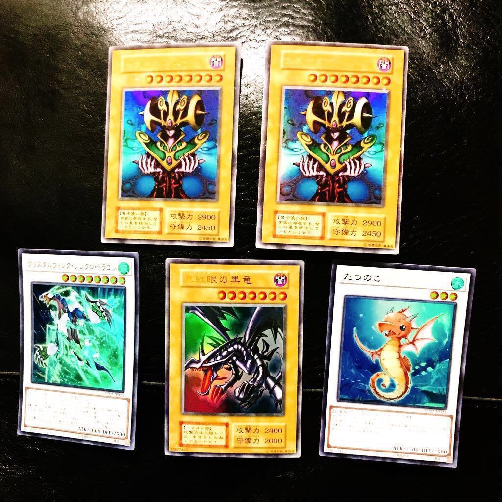 美品【 遊戯王 デュエルモンスターズ 】レッドアイズ ブラック
