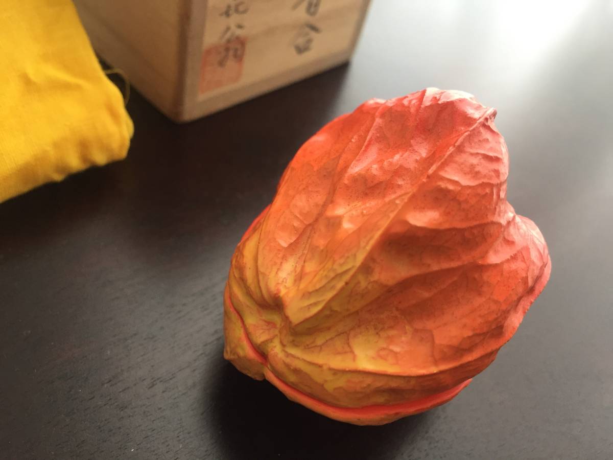 畦地多喜男(多喜翁) 輪島塗 乾漆作り 柿香合 共箱入り 茶道具 畦地多喜翁◇輪島塗 乾漆 鬼灯香合 共箱 香合 乾漆 茶道具 ほおずき