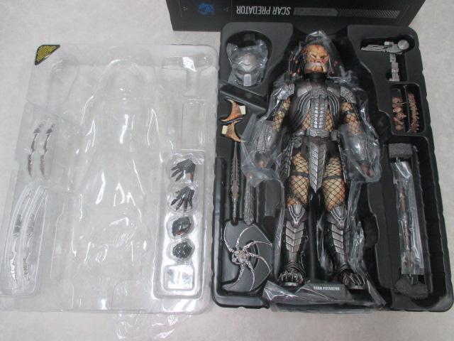 ホットトイズ ムービー・マスターピース AVP 1/6 スカー・プレデター