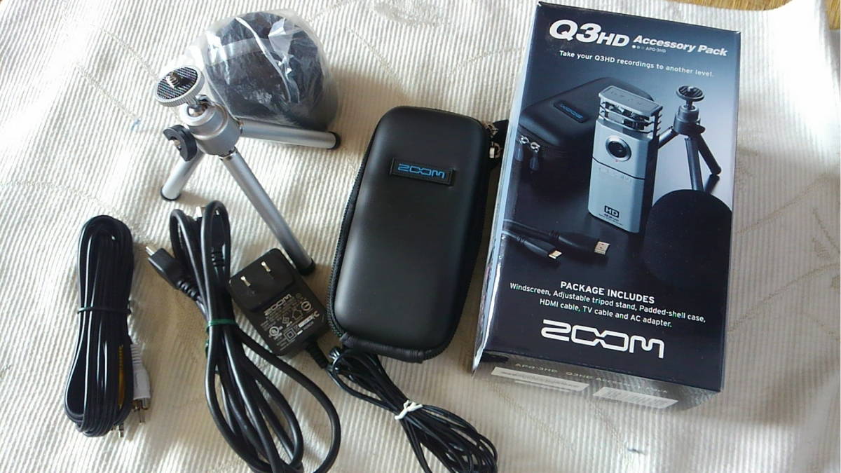 ZOOM ハンディレコーダ Q3HD Accessory Pack 付き ただし訳あり 