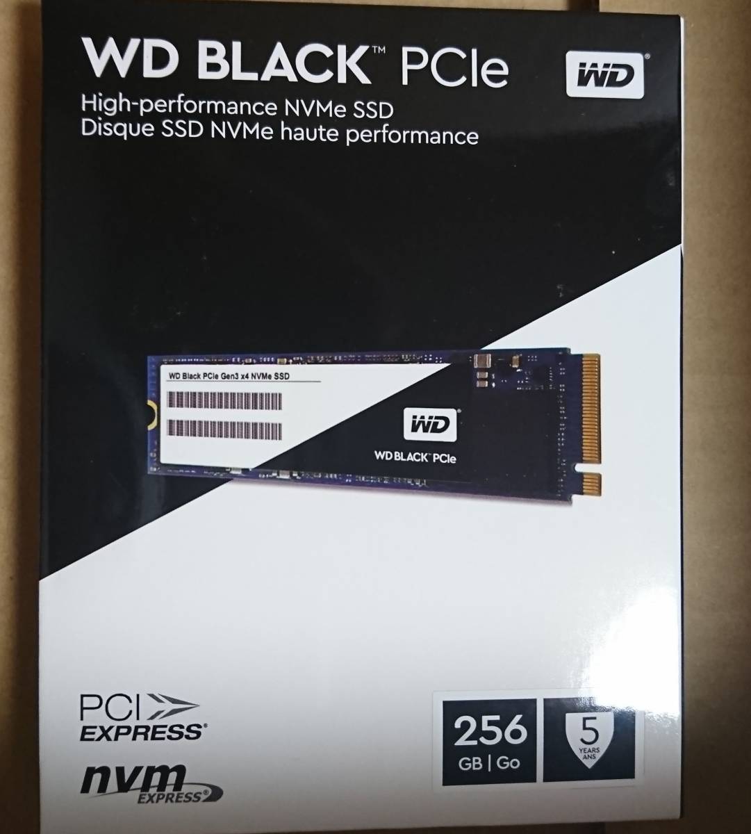 新品未開封未使用 内蔵型SSD 256GB PX-256M8PeG 新品未開封未使用 内蔵