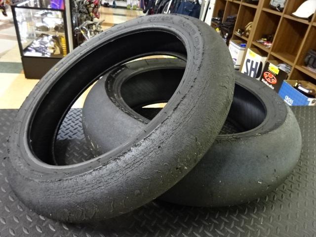 ダンロップのタイヤ KR149-120/70R17(M)&KR133-195/65R17(M