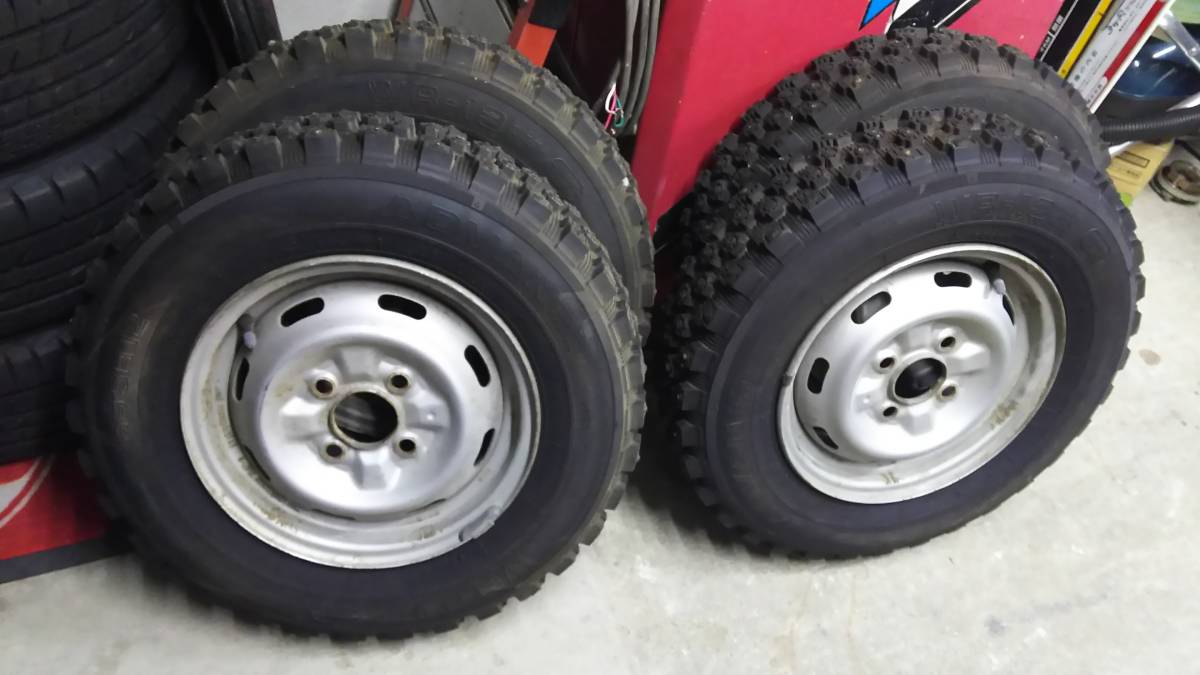 アドバン スパイクタイヤ 4本セット 155SR12 WR-13 2008年？鉄 