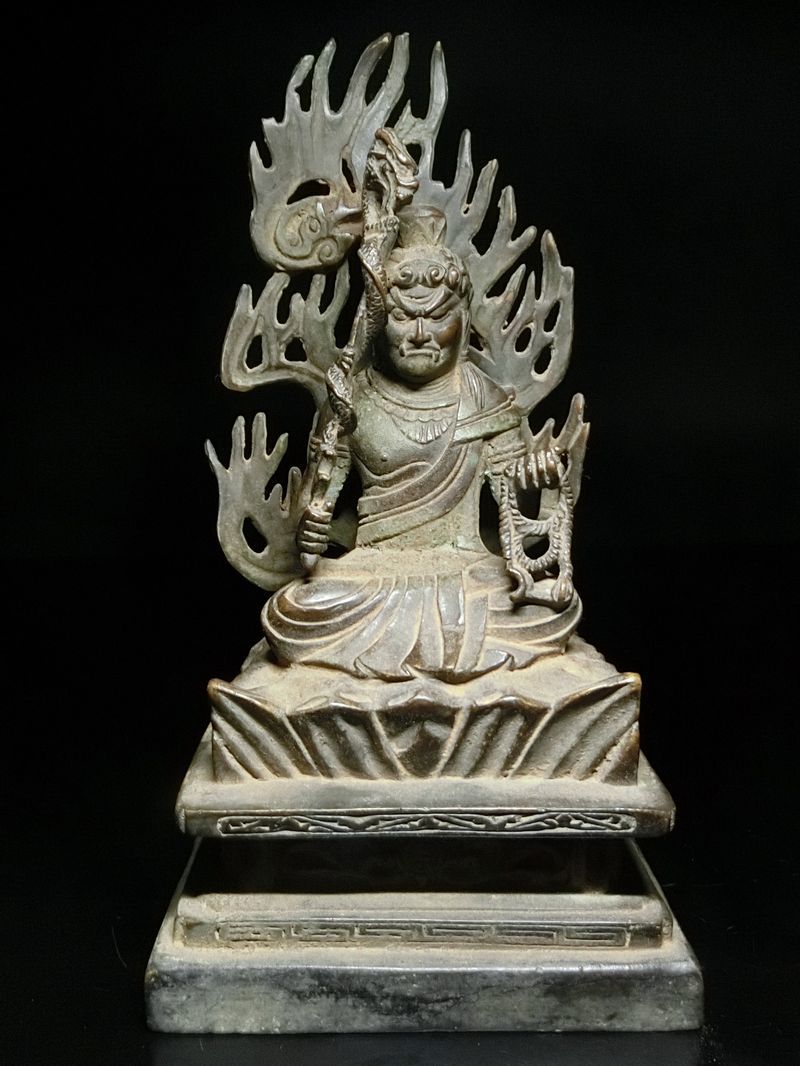 仏像 観音菩薩 蓮華座 座像 厨子 木製 漆塗金仕上 仏像 観音様