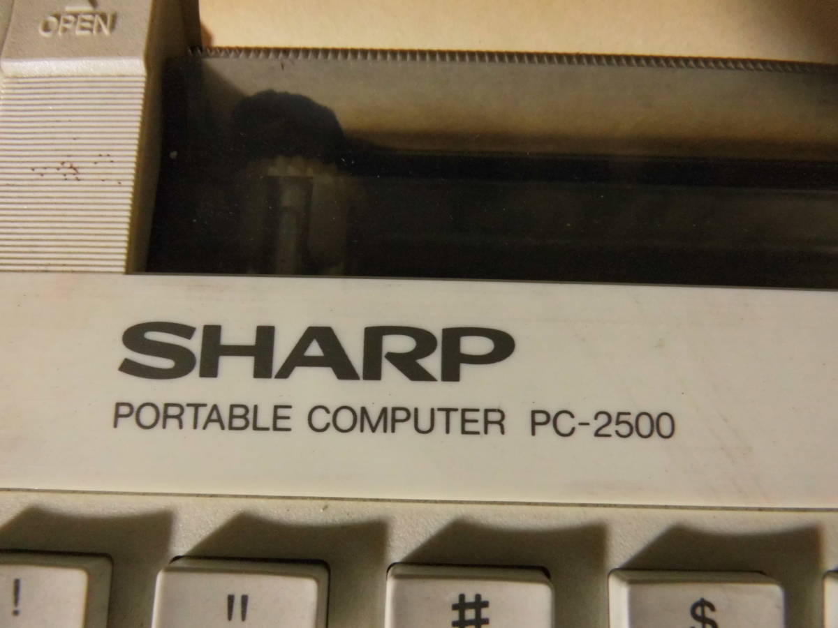 SHARP PORTABLE COMPUTER PC-2500 パーソナルコンピューター ジャンク品