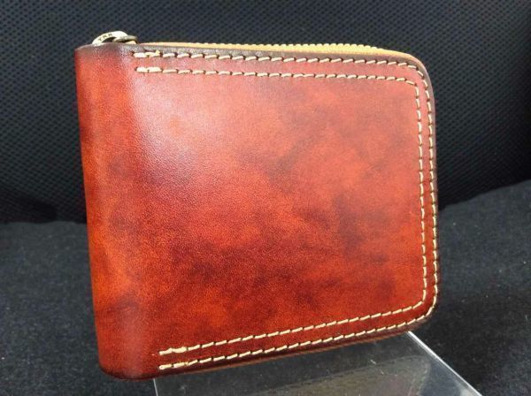 手縫い手染め栃木レザー短財布/ブラウンDM -002 ふるさと納税「本革×手縫い」ショート リング付き 切線派新商品キャンペーン中！本革小さなメッセンジャーバッグ 3&frasl;20 ポイント最大10倍＆クーポン配布中！ 本革ブックカバー「OLIVE」|手染めの魅力・サイズ選び・厚みに強い理由