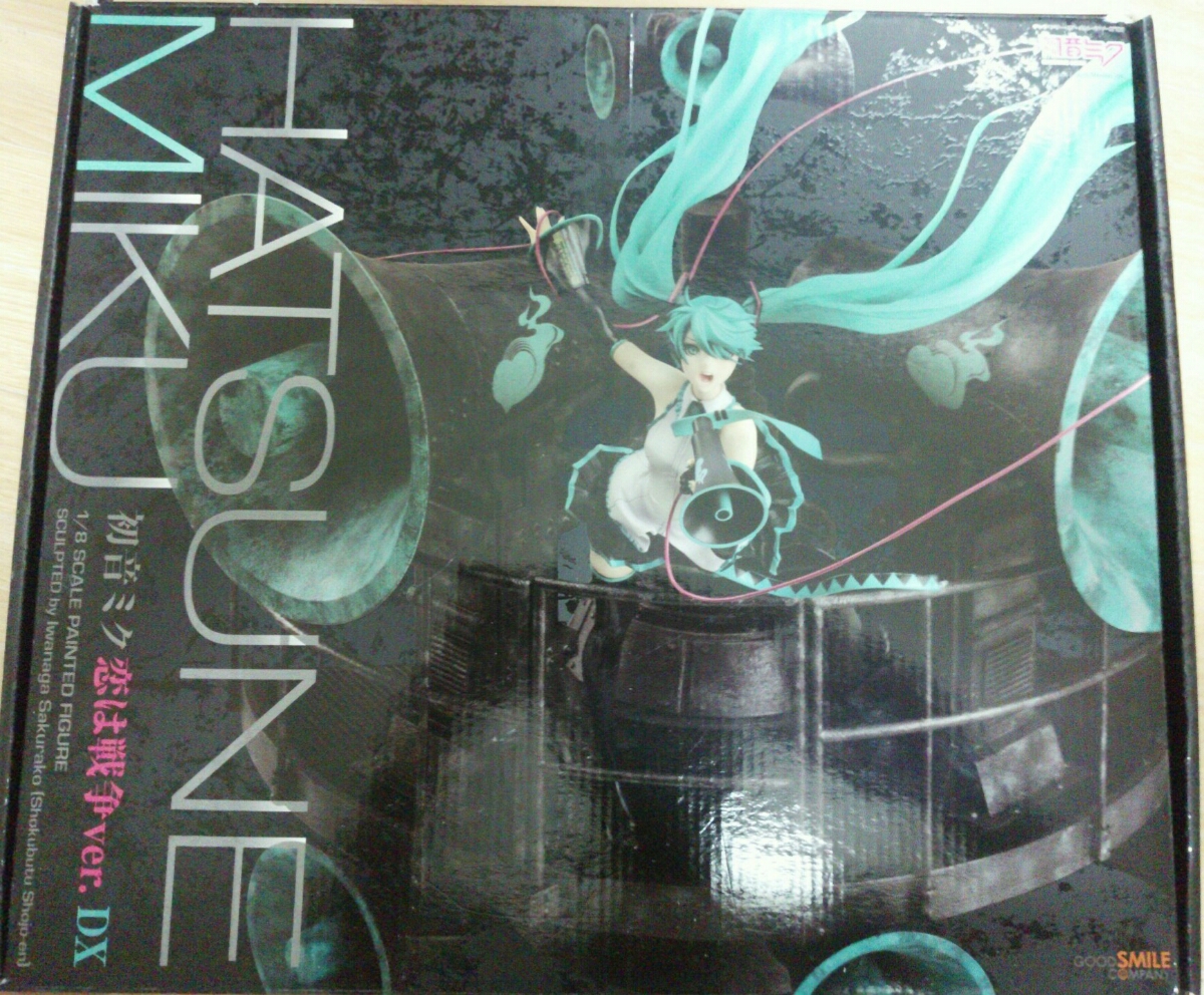1/8 初音ミク 恋は戦争ver. DX 美少女フィギュア プラスチックケース 