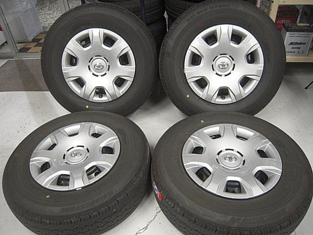 新車外しBS 夏195\u204480R15 107\u2044105SLT 24年製 ハイエース他 