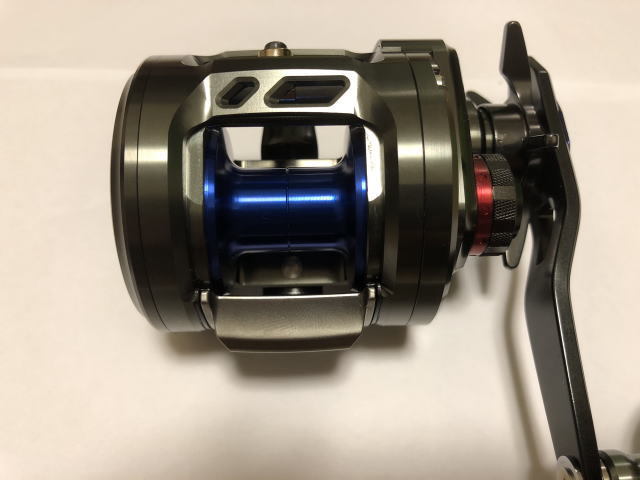 8070b22◇美品です◇Tigers 阪神タイガース 中綿 ナイロンスタジャン L