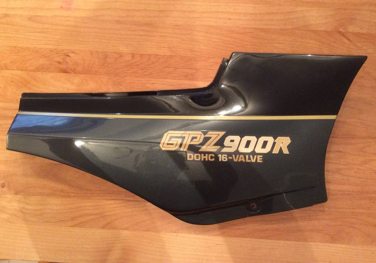 GPZ900R 2026年最新Yahoo!オークション -gpz900r(サイドカバー)の中古 