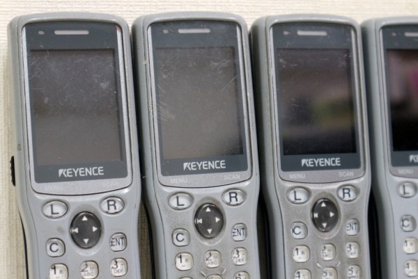 ⊆8【KEYENCE】ハンディーターミナル BT-1000W 5台/チャージャー 1台