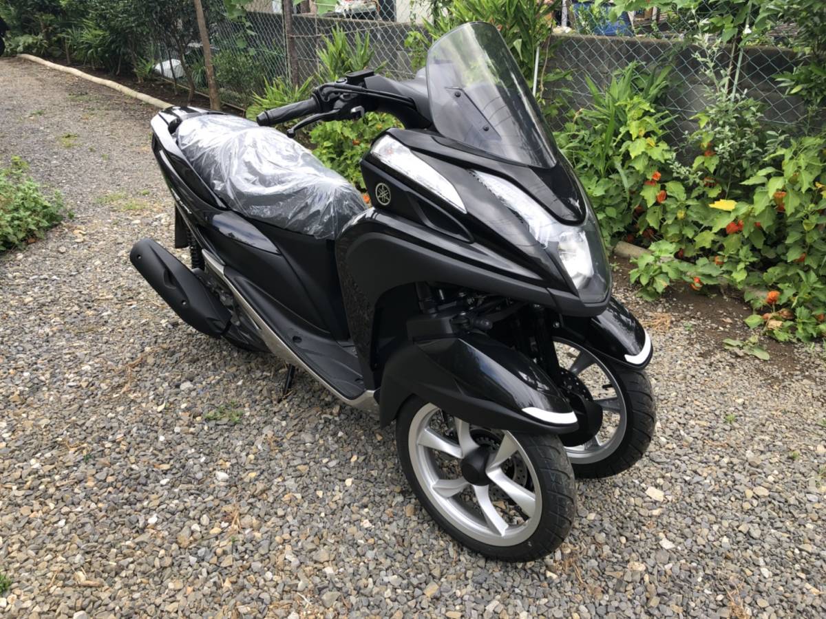 ヤマハ トリシティ125 未使用車 Realize ヤマハ トリシティ125 