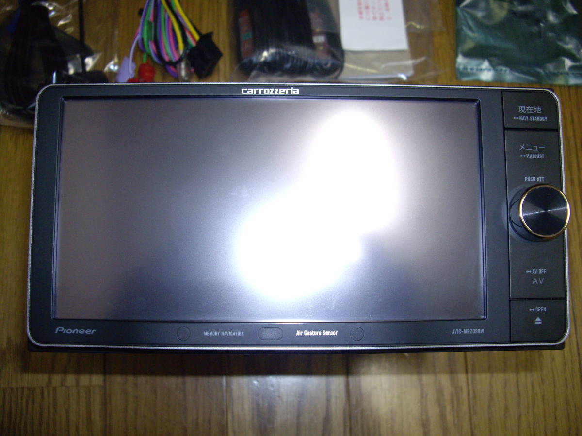 ☆パイオニアカーナビ AVIC-MRZ099W ジャンク品 故障してます☆ AVIC