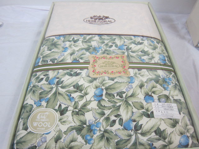 180801J　 ☆★　おまとめ　毛布　ウール混布団　シーツ　ひざ掛け　等　6点セット　東洋紡　西川　Danid Hicks　等　未使用　　★☆_8