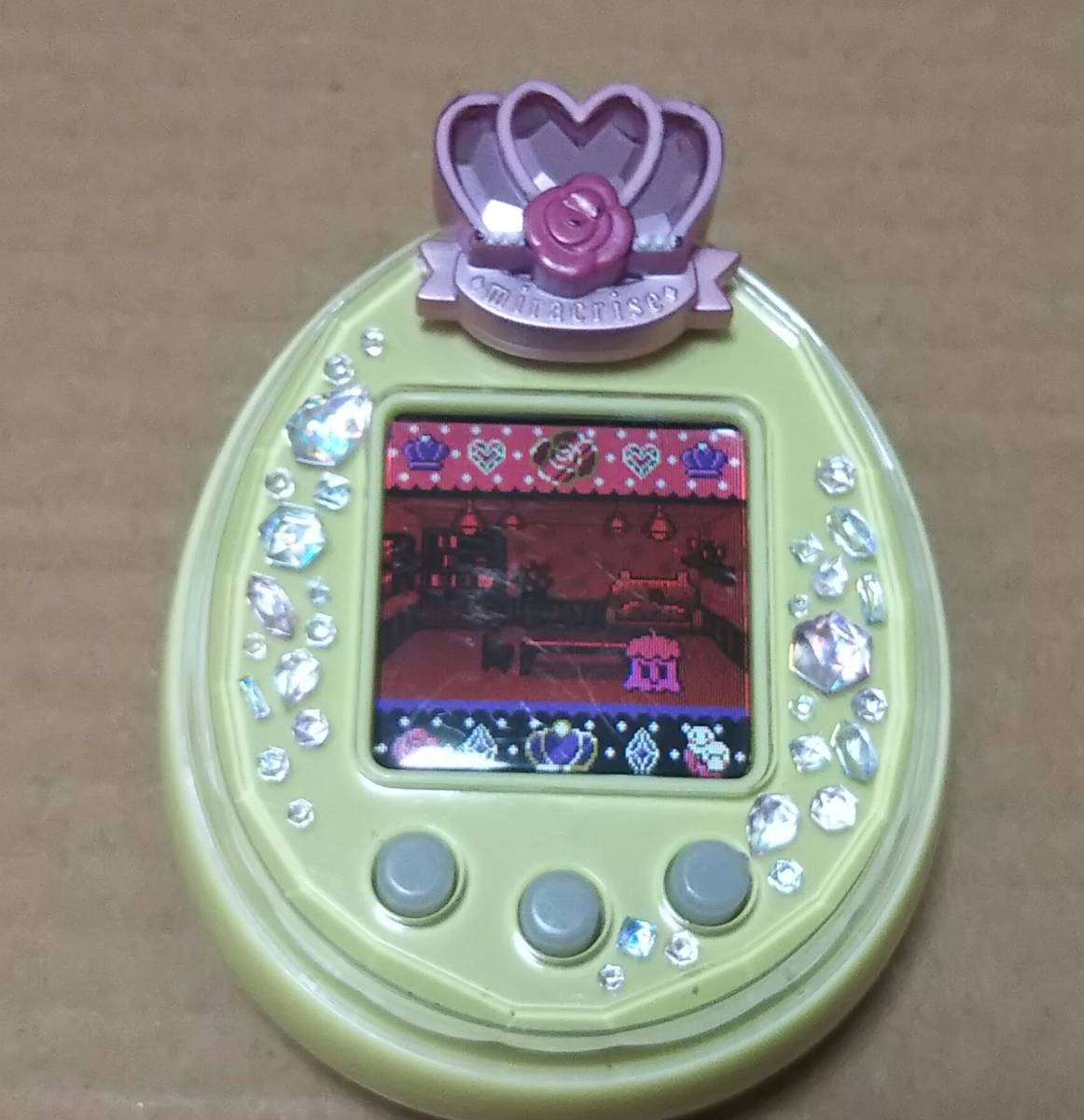 たまごっちピース Tamagotchi p