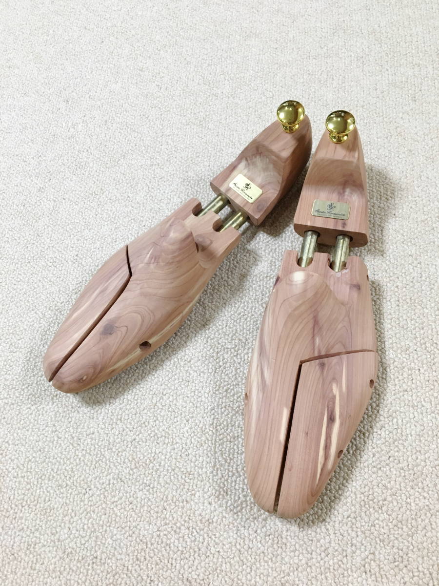 美品▽J.M.WESTON ジェイ・エム・ウエストン ロゴプレート付き 木製