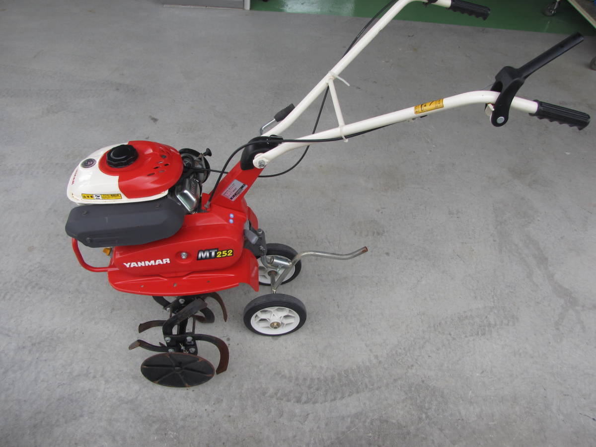 ヤンマー 管理機 MT252 中古 MT252 - 農用 ミニ耕運機 要整備品