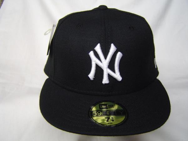 ニューエラ★MLB NY ヤンキース キャップ 黒/白 ７ 1/2