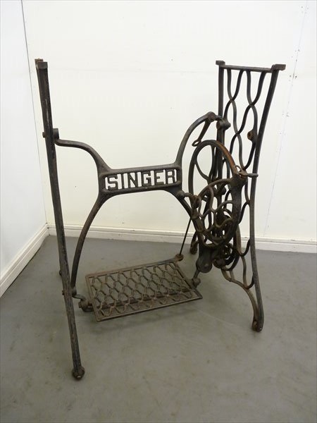 大阪発☆手渡可☆アンティーク レトロ☆SINGER/シンガー☆足踏みミシン