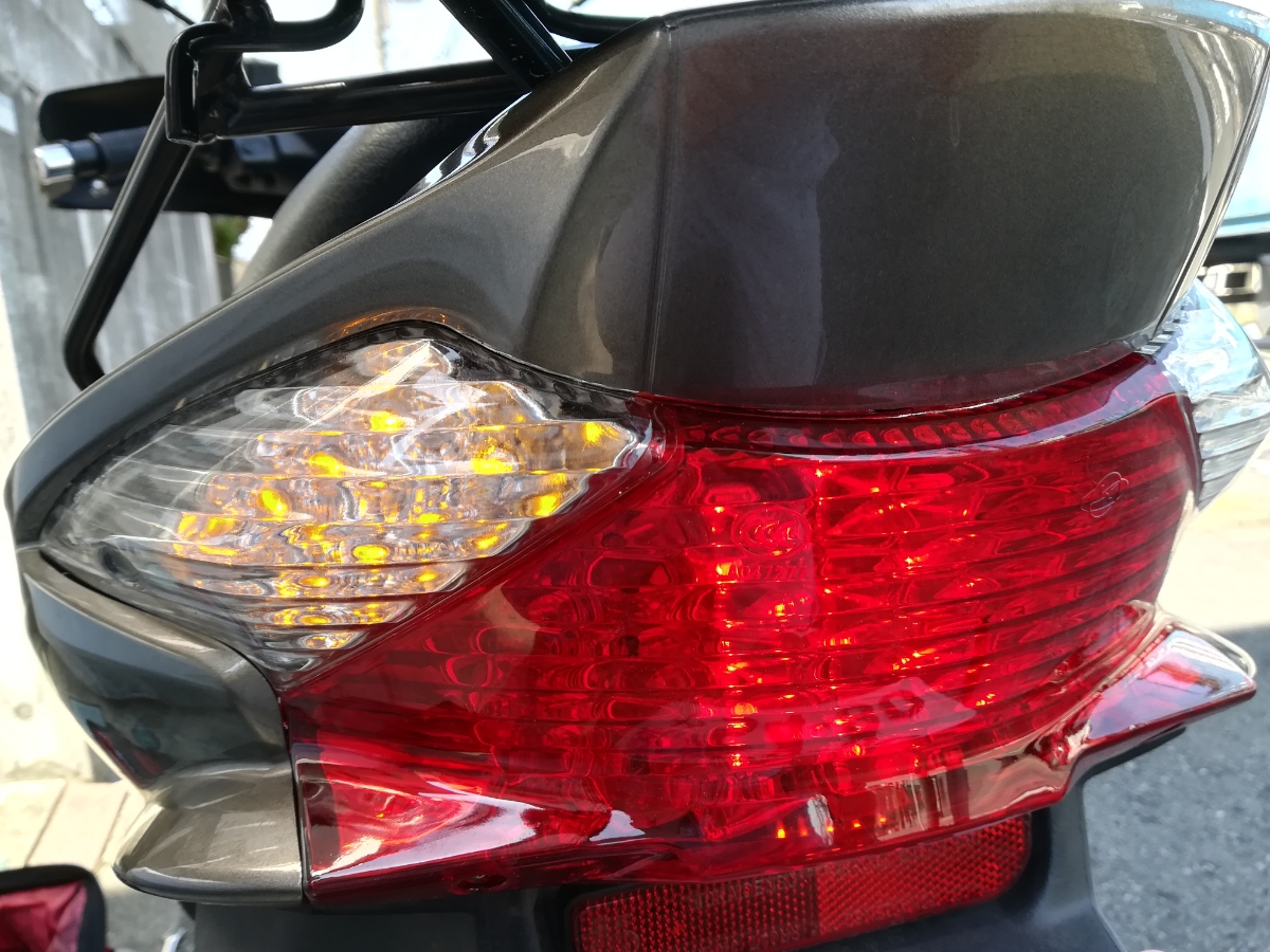 アドレスV125S cf4ma用 社外品LEDテールライト！ V125S アドレス :