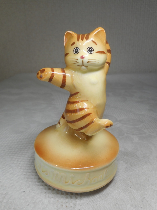 ホワッツマイケル　陶器　オルゴール(未稼働) ホワッツマイケル 猫 ねこ 陶器製 オルゴール What's Michael