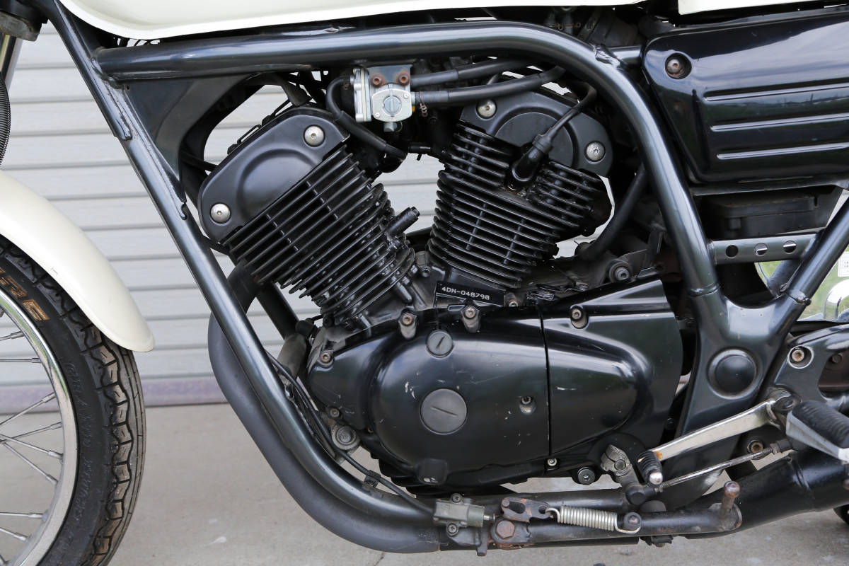 YAMAHA ヤマハ ルネッサ 白 中古 実動車 機関良好 YSP 限定車 直接引取 