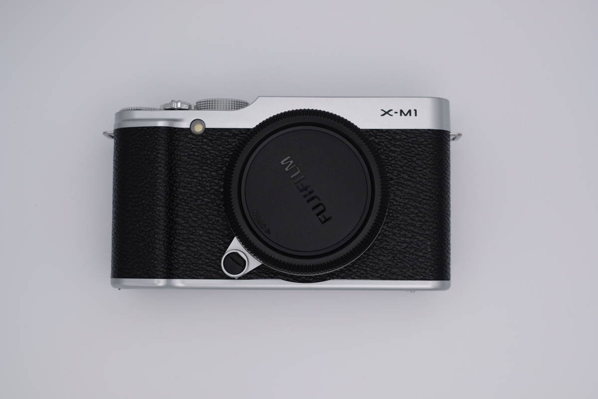 Fujifilm X-M1 ミラーレス フジフィルム カメラ 一眼 X 富士フイルム