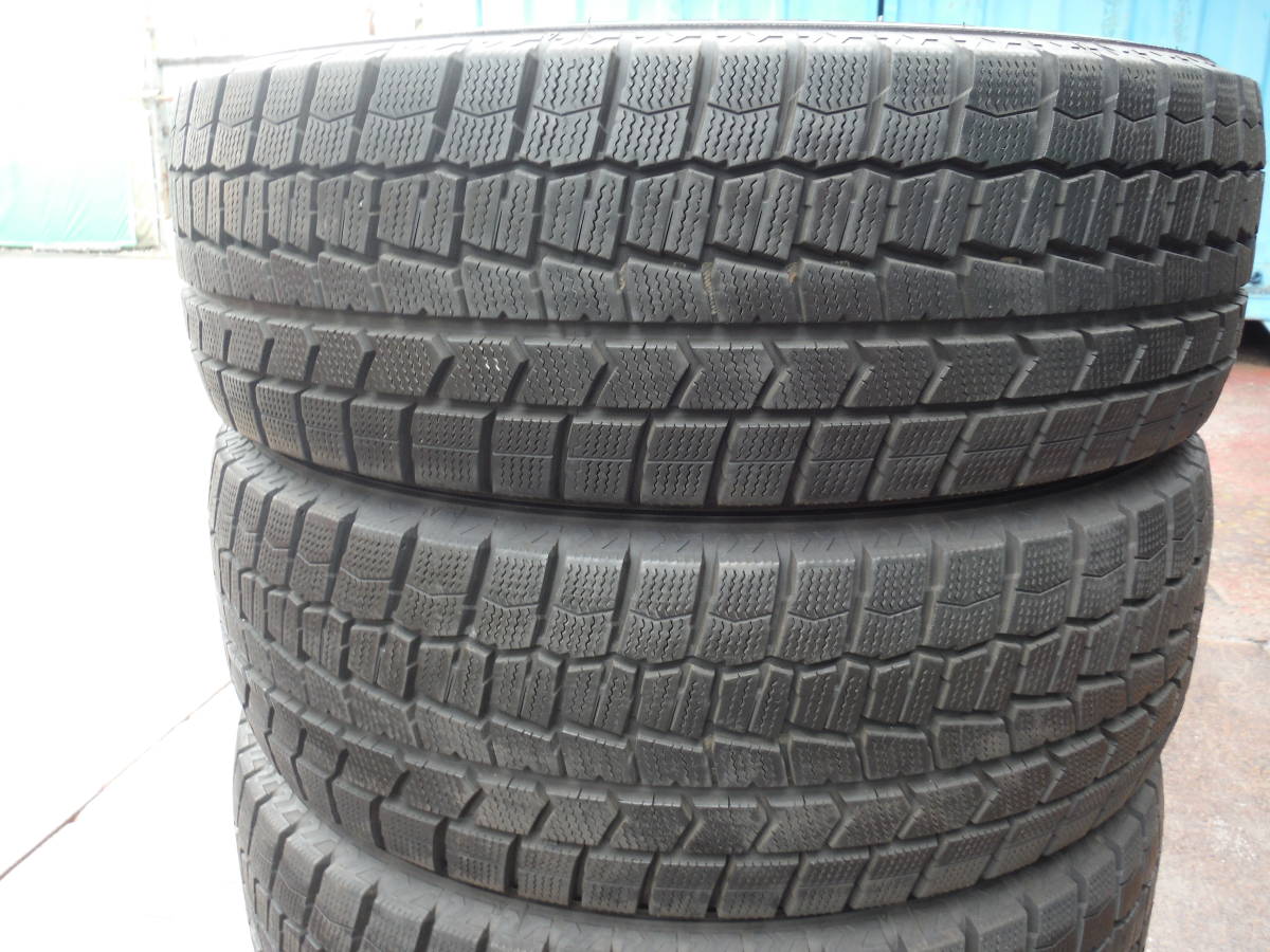 ダンロップ WINTER MAXX WM02 205/60R16 92Q スタッドレスタイヤ 4本SET 山あり 2017年製 プリウスα ヴォクシー エクシーガ ＳＡＩ