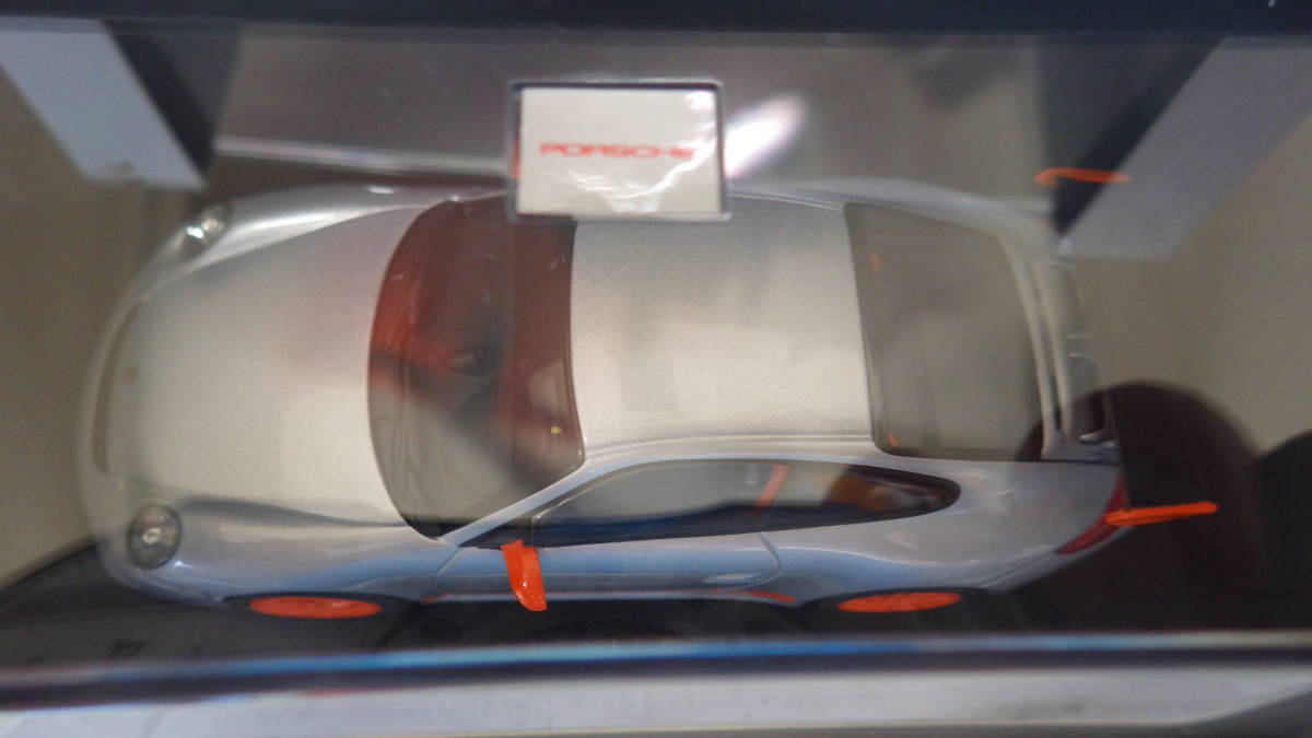 ミニチャンプス1⁄43ポルシェデザインドライバーズセレクションGT3 4台