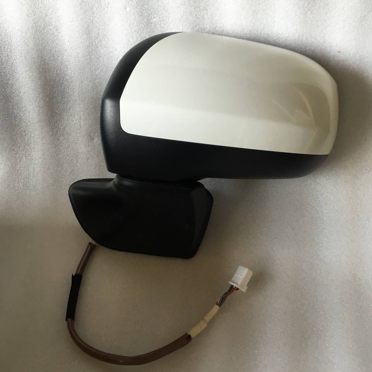 LA150S LA160S ムーヴ 純正 左 ドアミラー サイドミラー パール ホワイト 7ピン