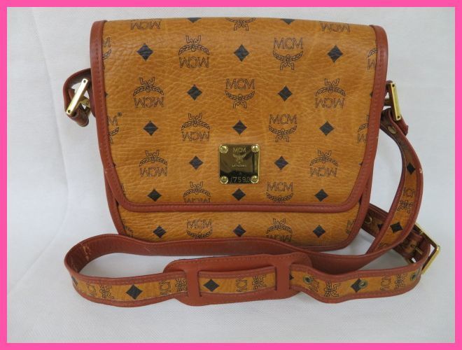 MCM ショルダーバッグ 斜めがけバッグ 総柄 ロゴグラム ☆即発送 