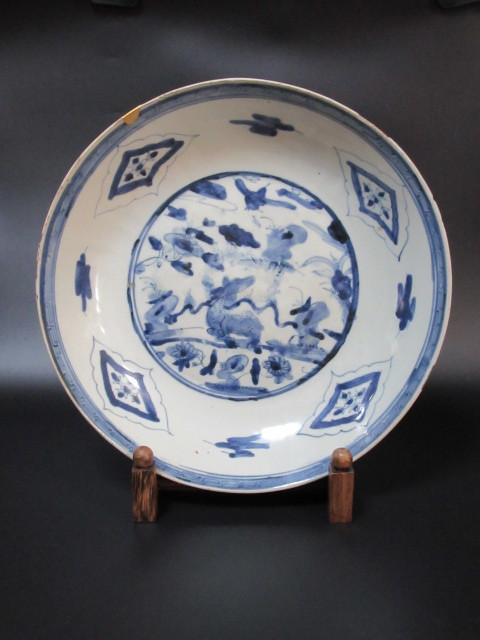 明 呉須染付 馬の絵 大皿 径36.4cm 中国古玩 a56 中国古