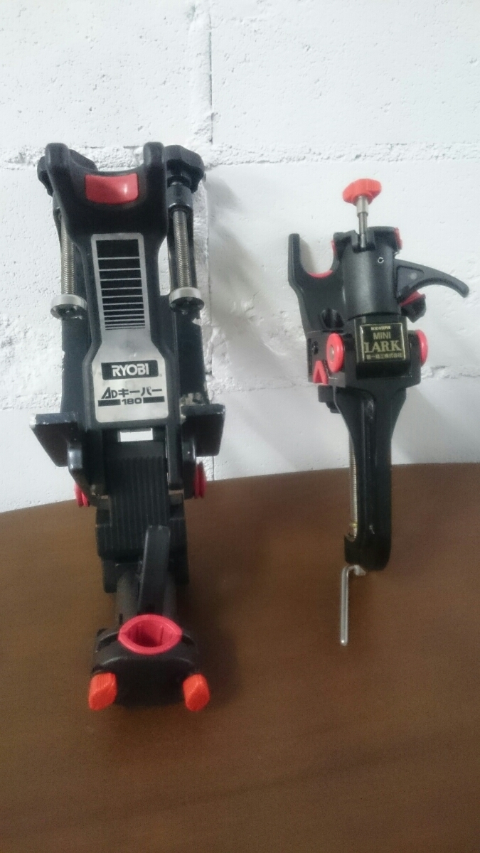 本物保証，新作 RYOBI ロッド キーパー ADキーパー180 と第一精工 MINI LARK 竿受け2点セット 商品知識ないためジャンク扱い お願いします(竿受け)｜売買されたオークション情報、yahooの商品情報をアーカイブ公 竿受け