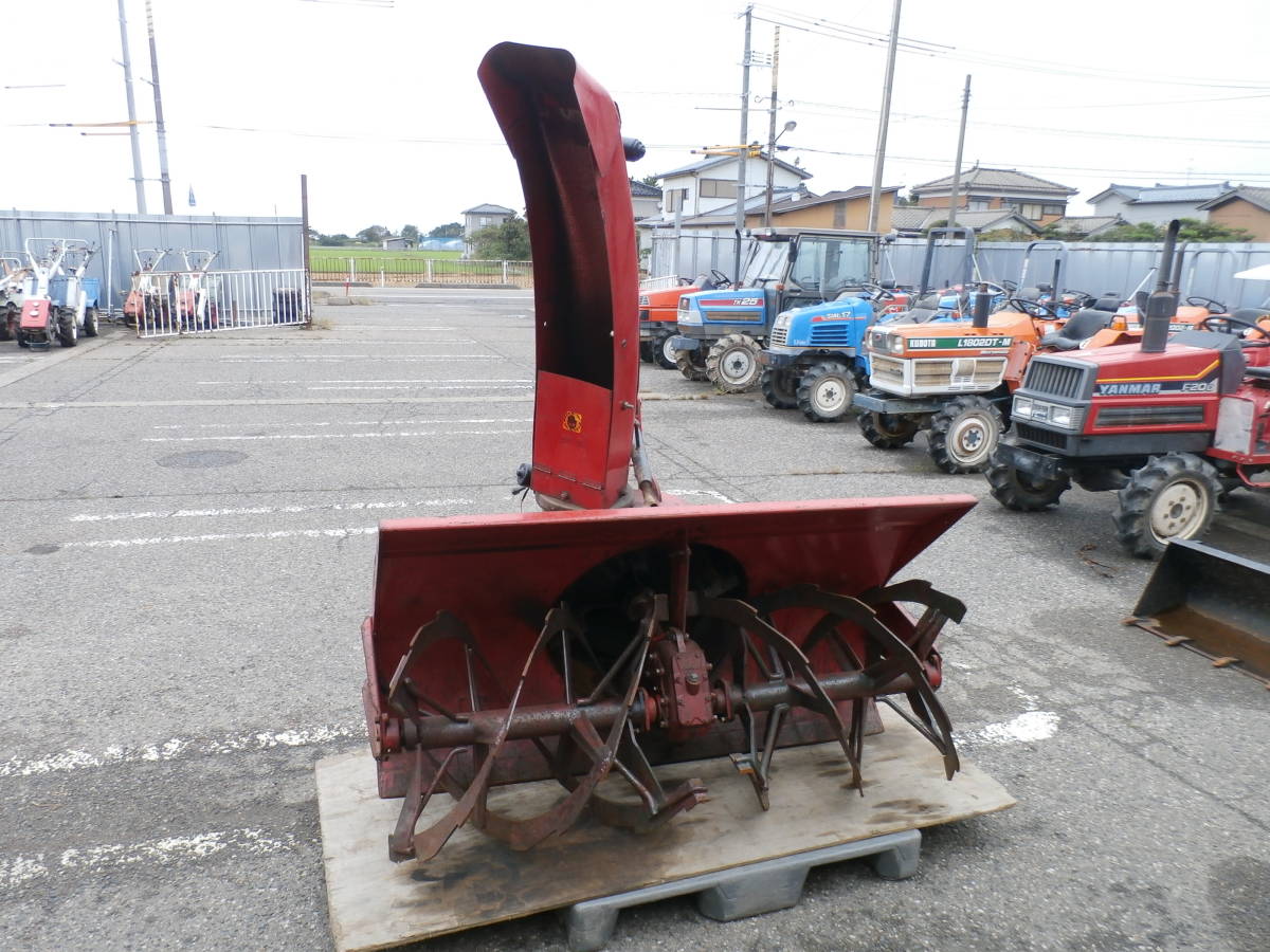 オガワ スノーラッセル トラクター用スノーラッセルOGAWA。富山、石川 