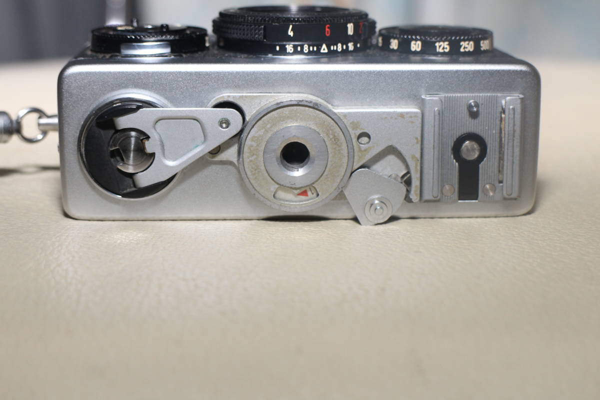 ローライ Rollei 35 シンガポール製 Tessar 40mm F3.5 ジャンク品