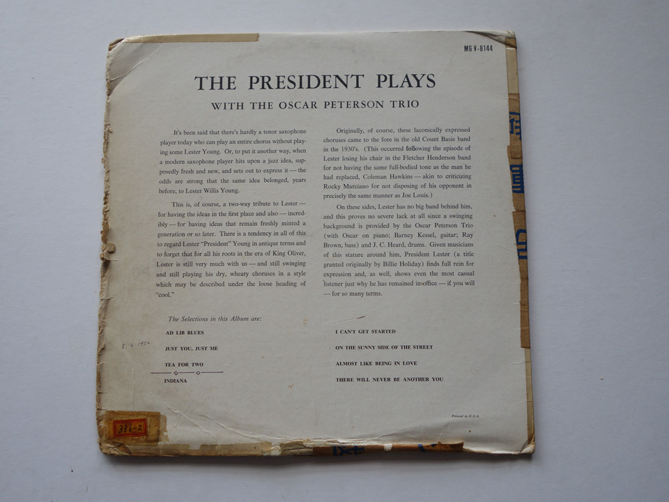 直筆サイン入 / THE PRESIDENT PLAYS / with OSCAR PETERSON TRIO / MG 