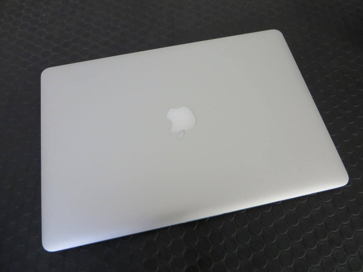 MacBook Pro Apple - Retina 15-inch i7 2015) (Retina, | 15-Inch Mid 