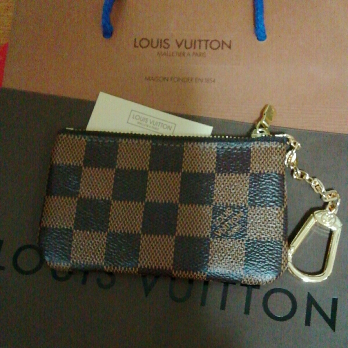 【大人気，本物保証】 LOUIS VUITTON ルイヴィトン ダミエ ポシェット クレ コインケース/小銭入れ(小銭入れ、コインケース)｜売買されたオークション情報、yahooの商品情報をアーカイブ公開 - オークファン 小銭入れ、コインケース