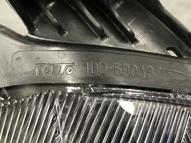 ミライース LA350S/LA360S ハロゲン 純正 右ヘッドライト/右ヘッドランプ KOITO 100-69043 ▼4866/箱