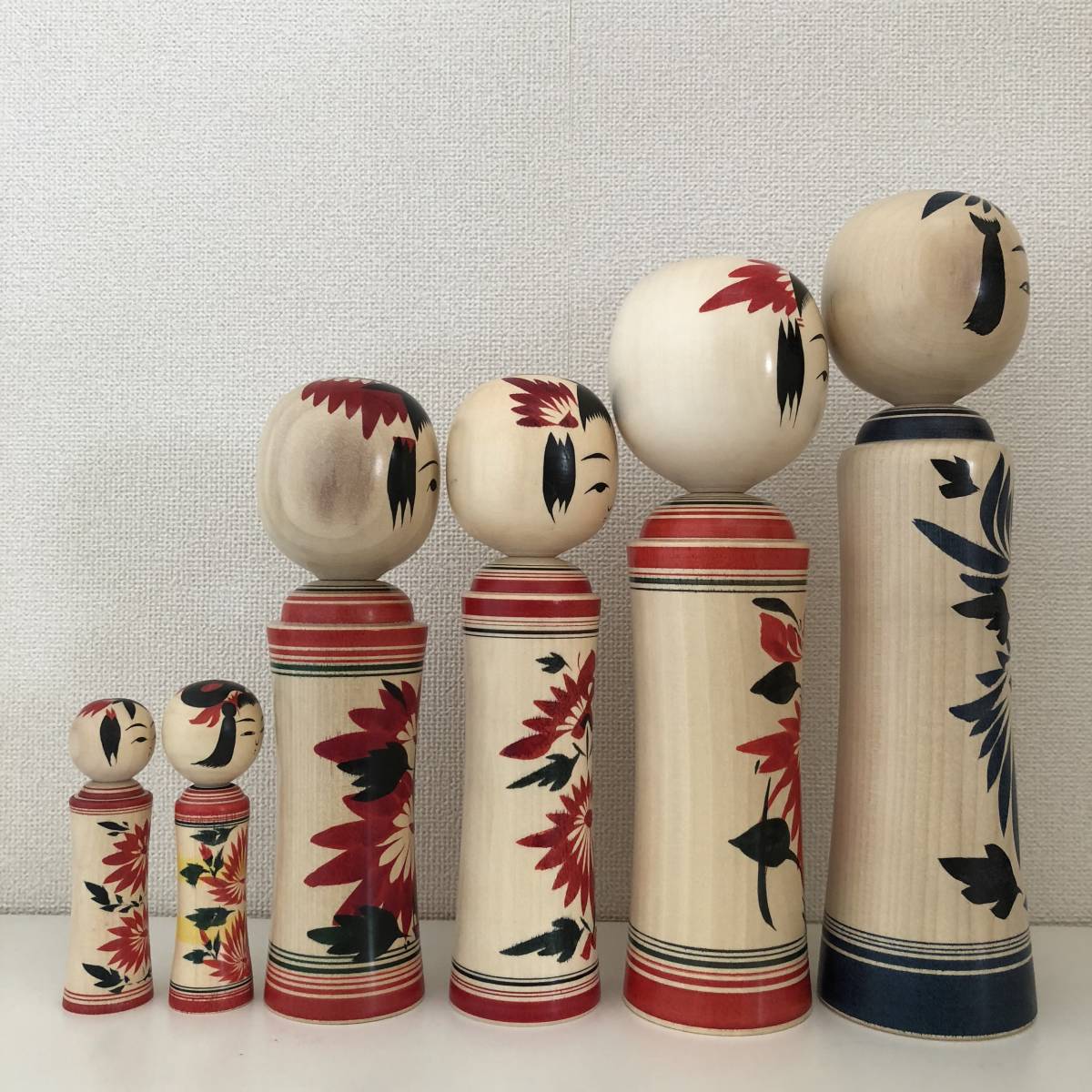 2F 伝統こけし 7体セット まとめ売り 銘あり 作家物 遠刈田系 鳴子系等 2F 伝統こけし 7体セット まとめ売り 銘あり 作家物 遠刈田系 鳴子系等