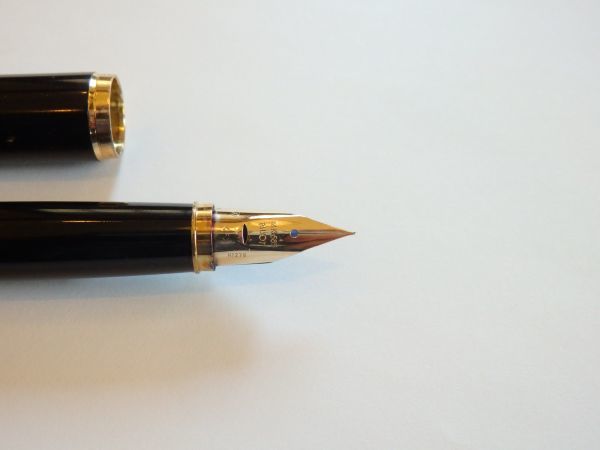 筆記未確認 PILOT CUSTOM GRANDEEカエデ万年筆 ペン先18金 1986