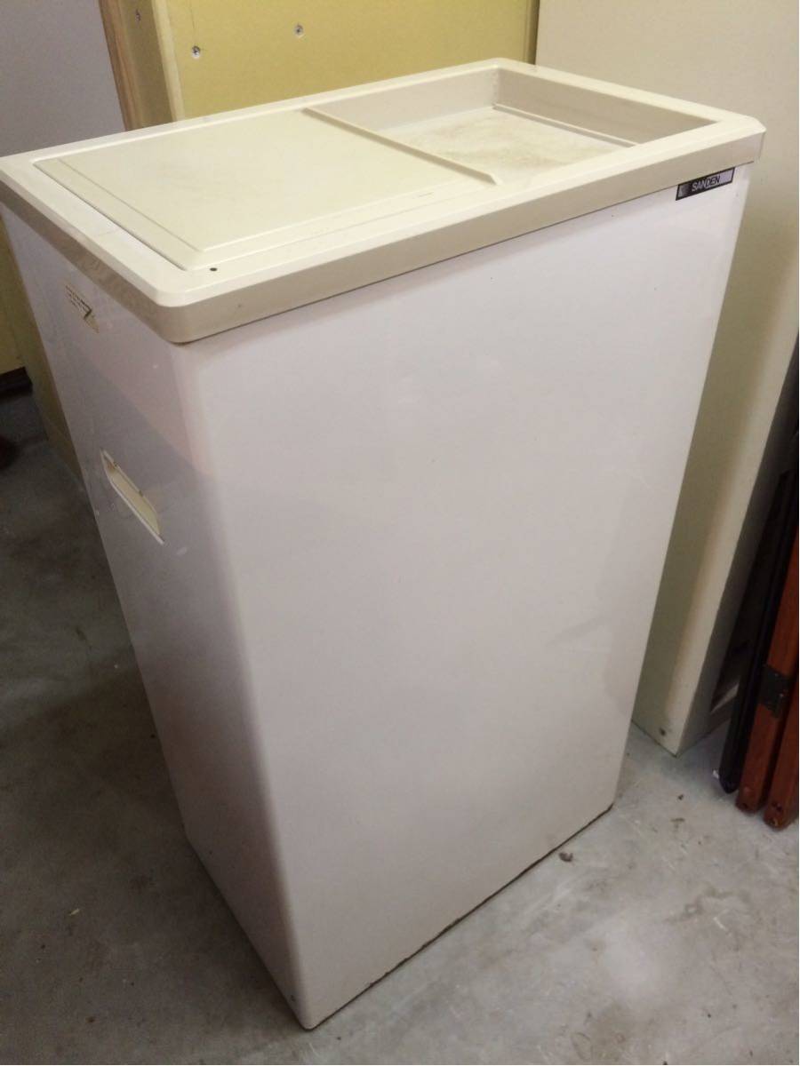 サンデン 小型 スライドドア型 42L 冷凍ストッカー 冷凍庫 フリーザー 