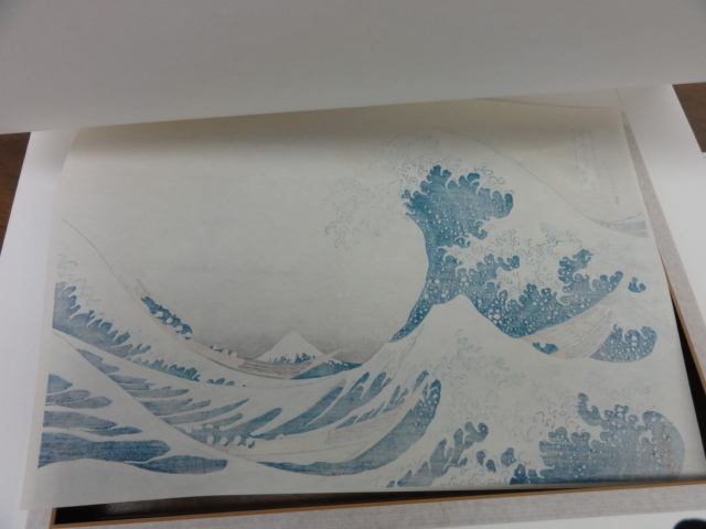 木版画〕復刻版 富嶽三十六景 葛飾北斎「神奈川沖浪裏」 額装 額サイズ
