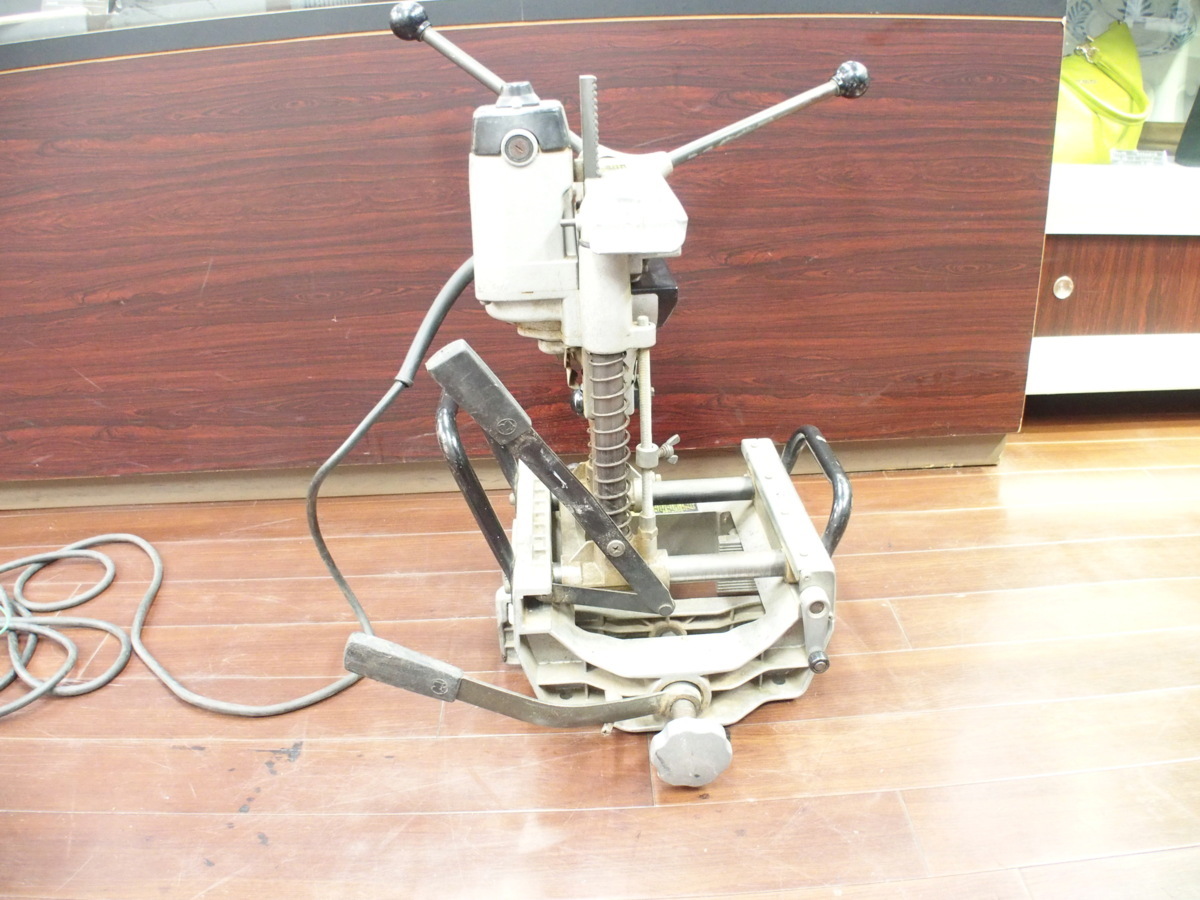 中古 makita マキタ makita マキタ マキタ 手動カクノミ 角のみ盤 7304 