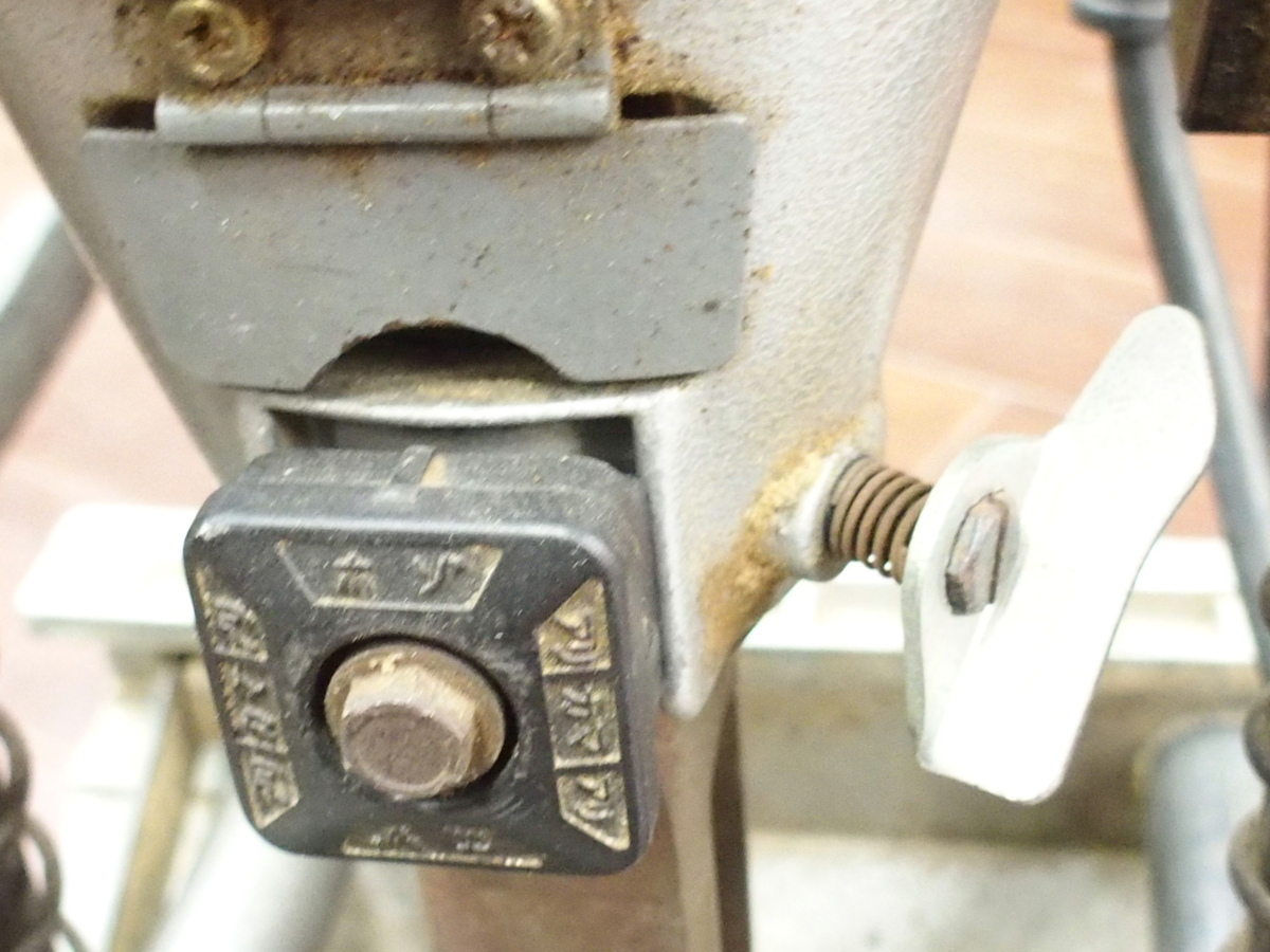 中古 makita マキタ makita マキタ マキタ 手動カクノミ 角のみ盤 7304 