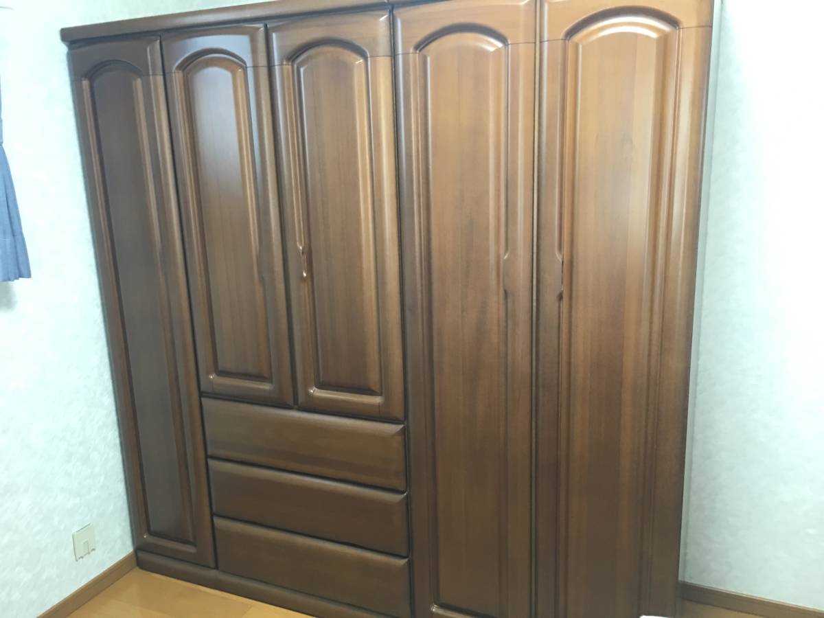 洋服タンス 3枚扉 天然木 美品】天然木洋服タンス・3枚扉・志岐木工・農林水産大臣賞受賞工場製