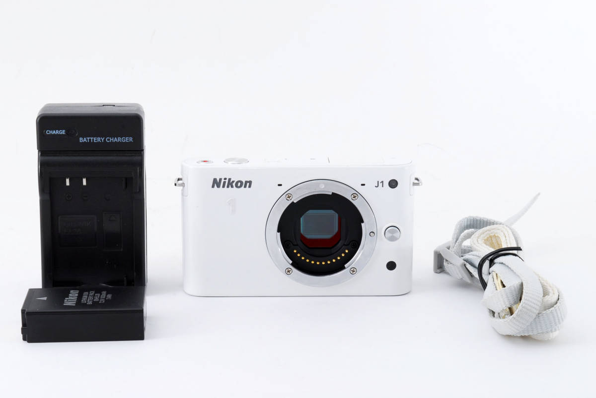 ☆美品☆NIKON ニコン 1 J1　ボディ 　ホワイト　#47