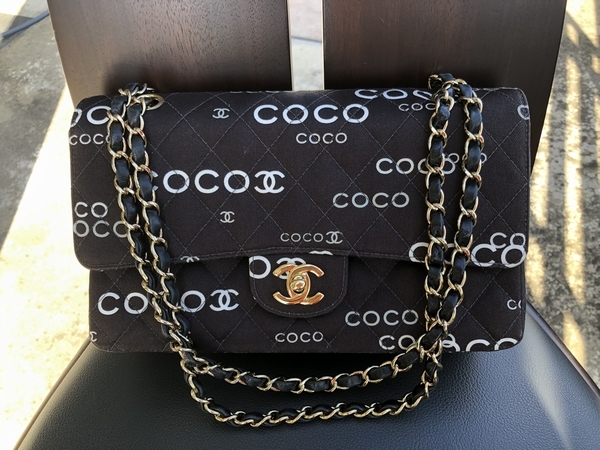 シャネル CHANEL ショルダーバッグ コットン 黒×白 ダブルフラップ(二重蓋) チェーンショルダー マトラッセ 7番台 美品